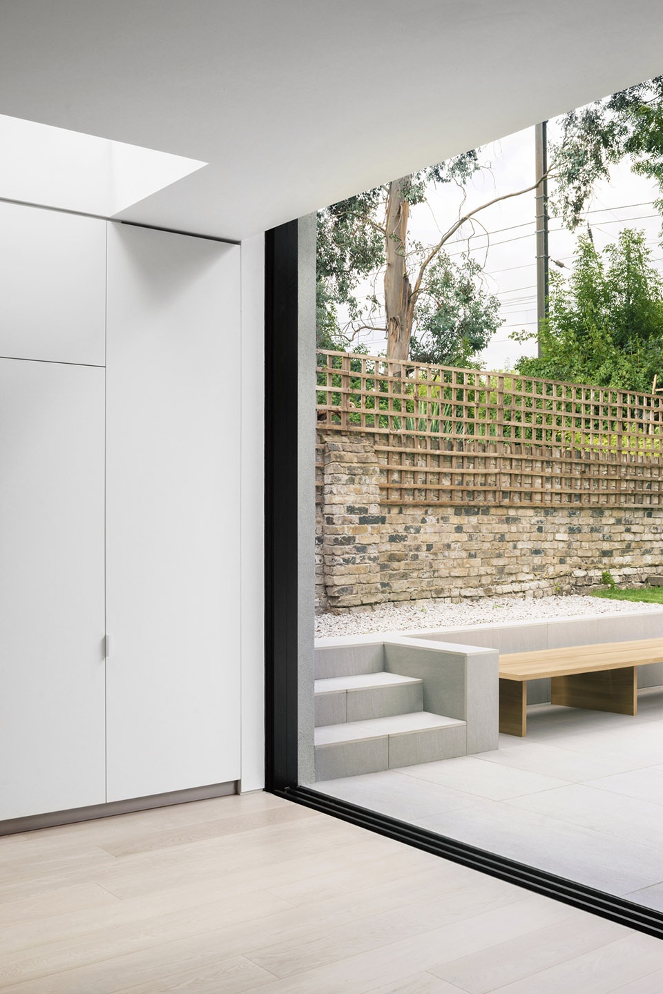 savernake road flat by alexander martin architects