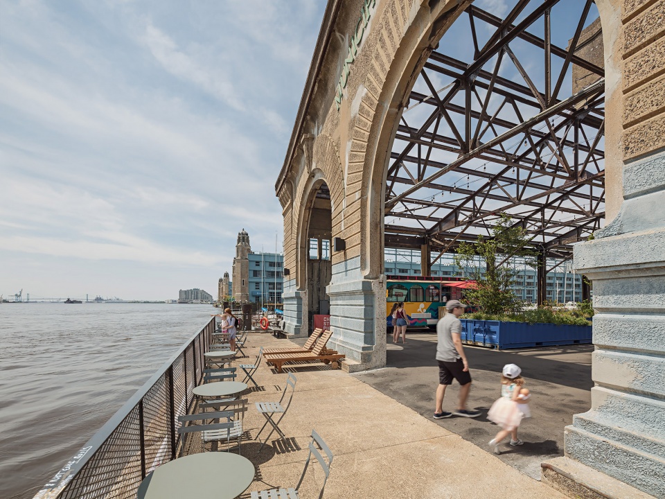 cherry street pier by isa