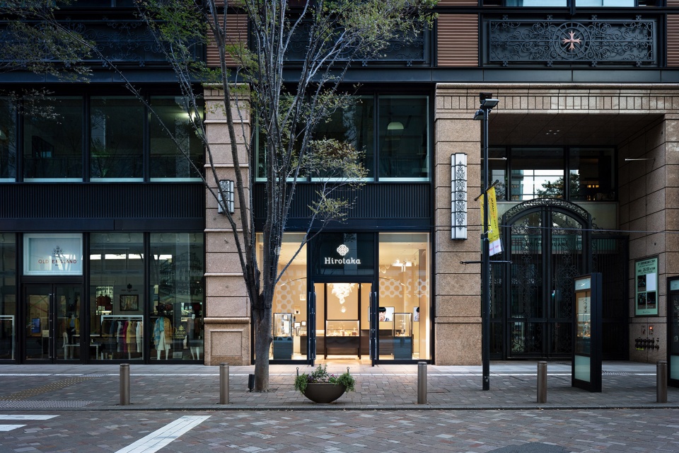hirotaka marunouchi by torafu architects