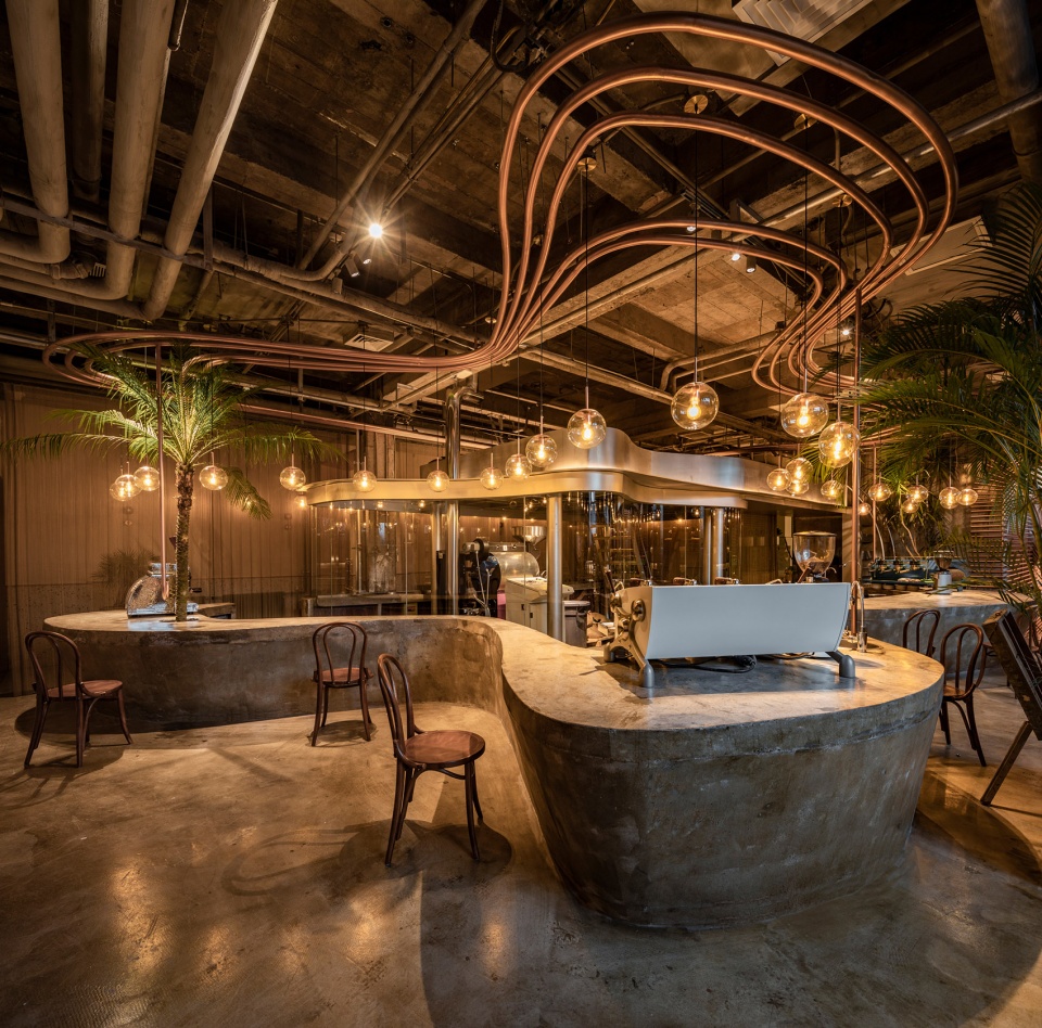 renovation project of metal hands coffee at beijing dongsinanyang hutong china by linkchance architects