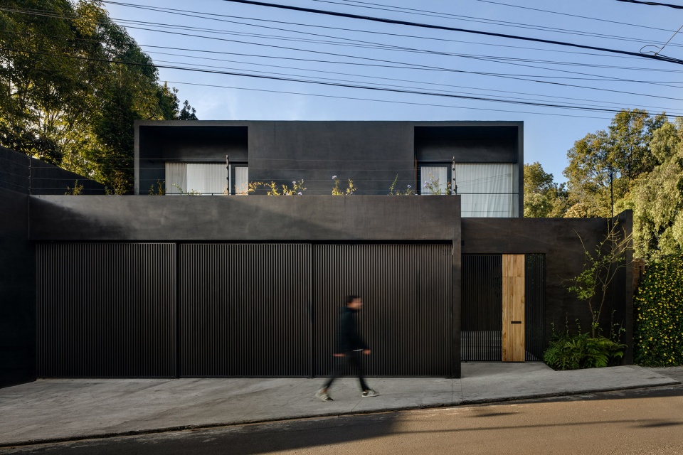 lluvia house by ppaa.jpg