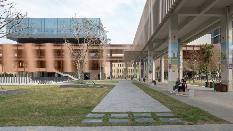 chinese university of hong kong shenzhen china by rocco design architects.jpg