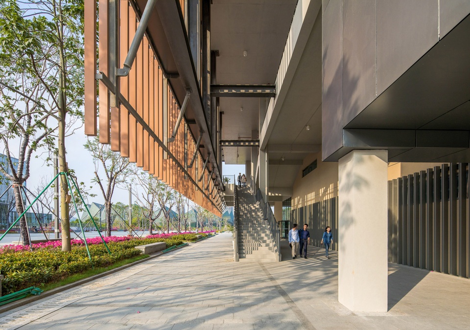 chinese university of hong kong shenzhen china by rocco design architects.jpg