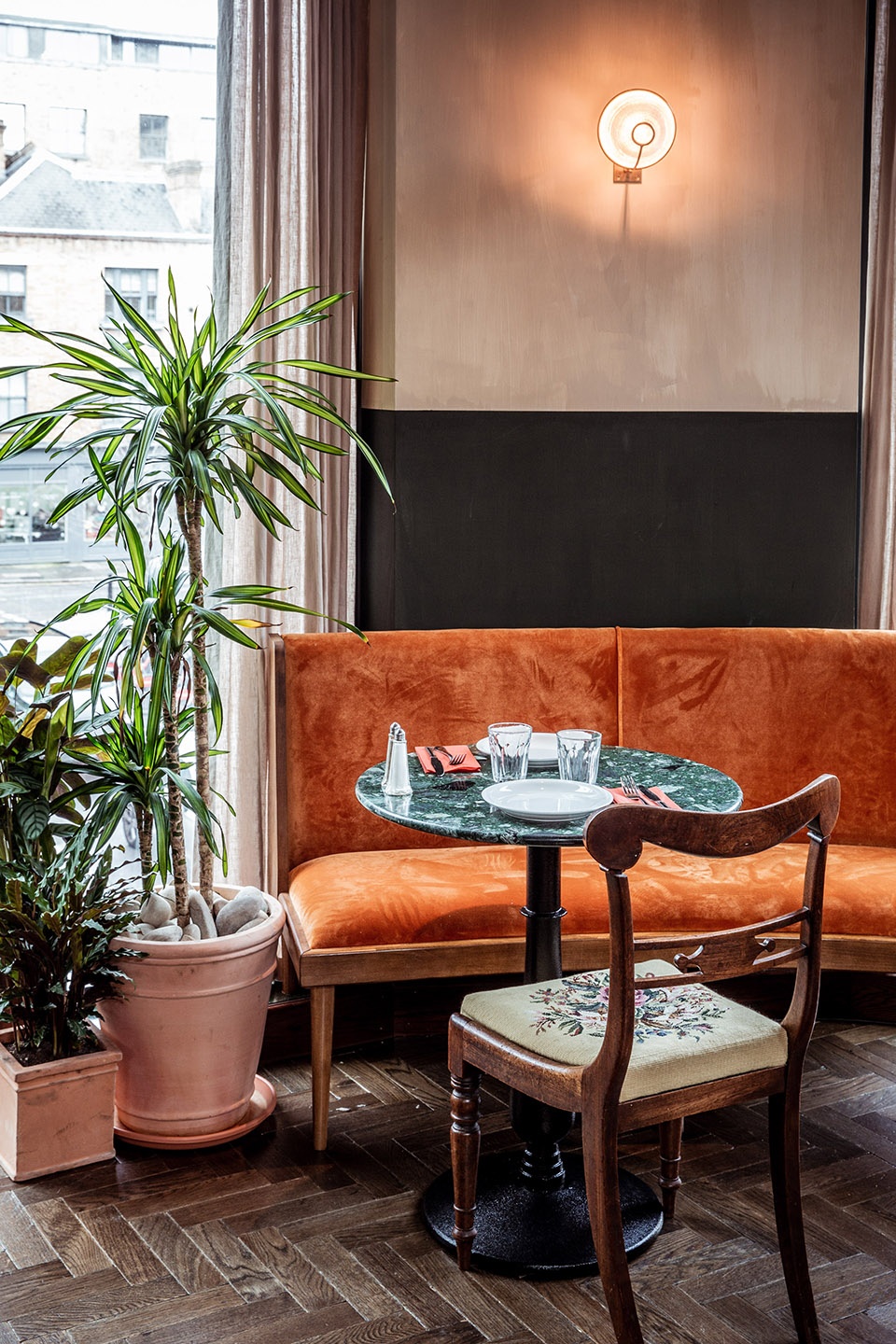 casa do frango shoreditch by a nrd studio