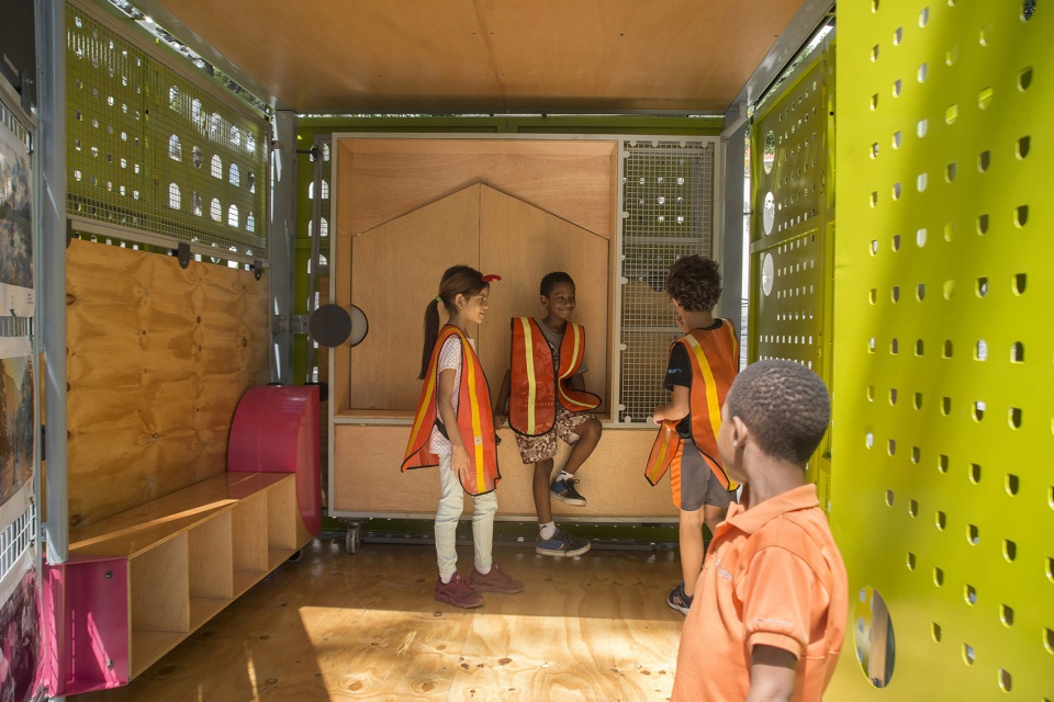 catalyst cube by will sandy design studio incursiones