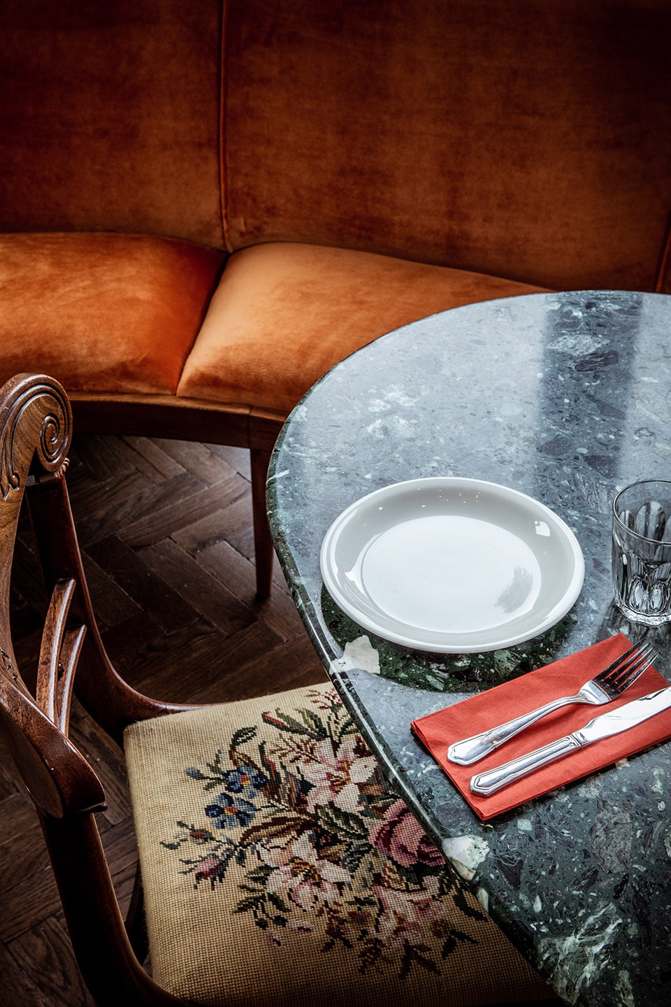 casa do frango shoreditch by a nrd studio
