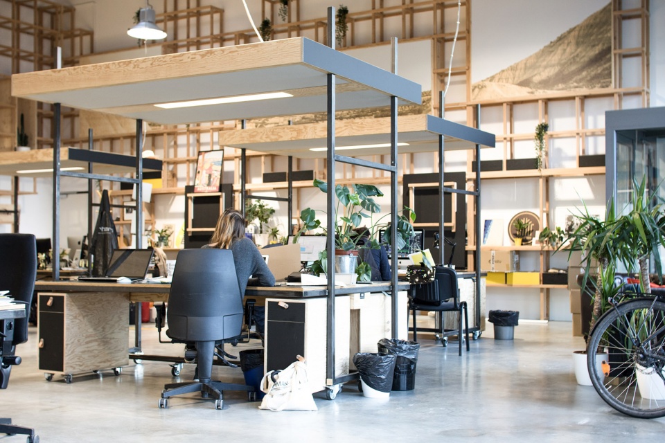 cote ouest new office by collective parenthese