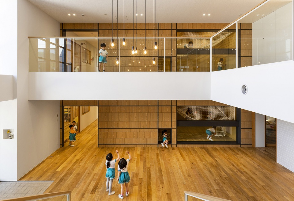 ez kindergarten and nursery by hibinosekkei youji no shiro kids design labo