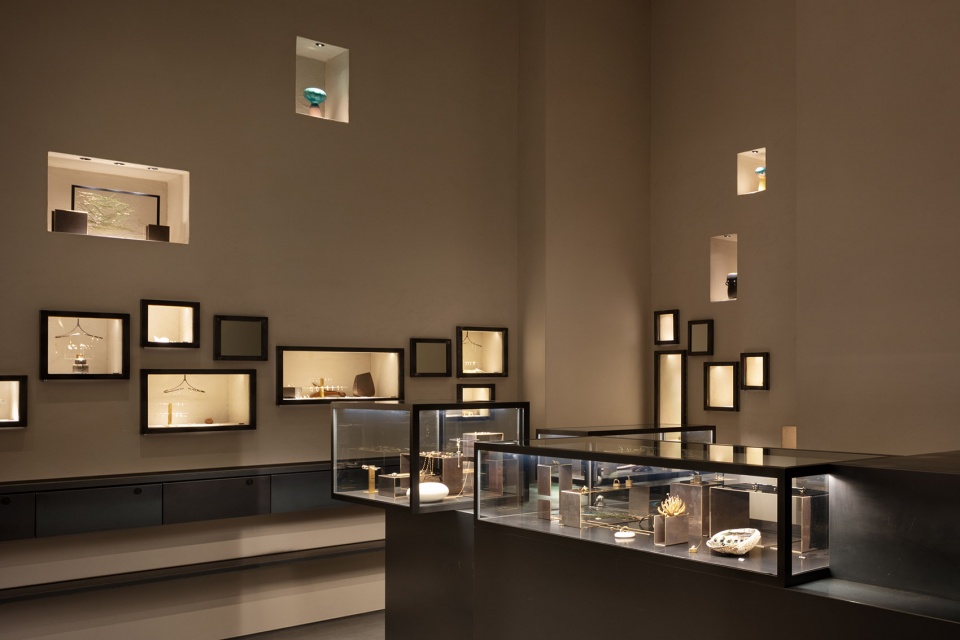 hirotaka marunouchi by torafu architects