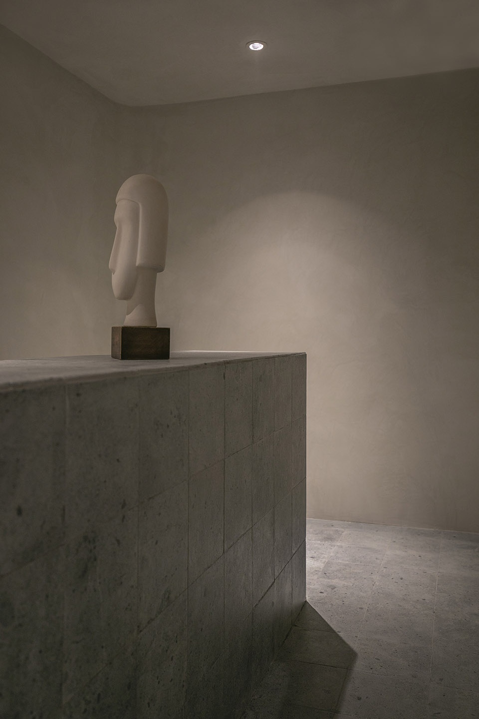 single person gallery china by offhand practice