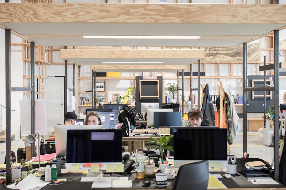 cote ouest new office by collective parenthese