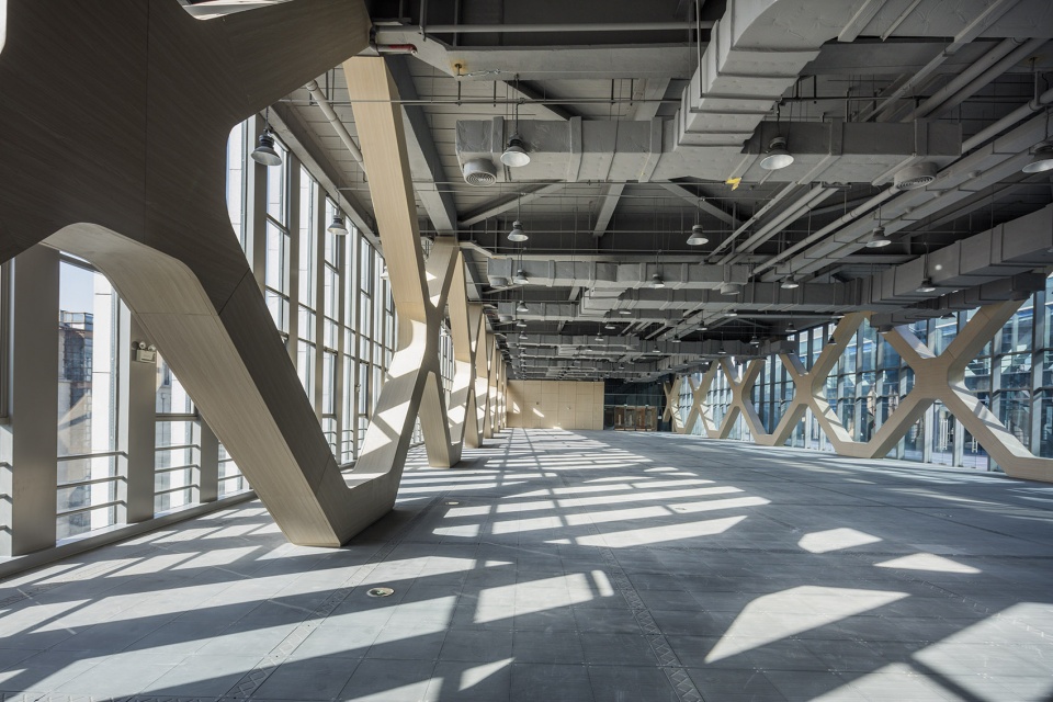 Shanghai Kingboard Centre by Aedas