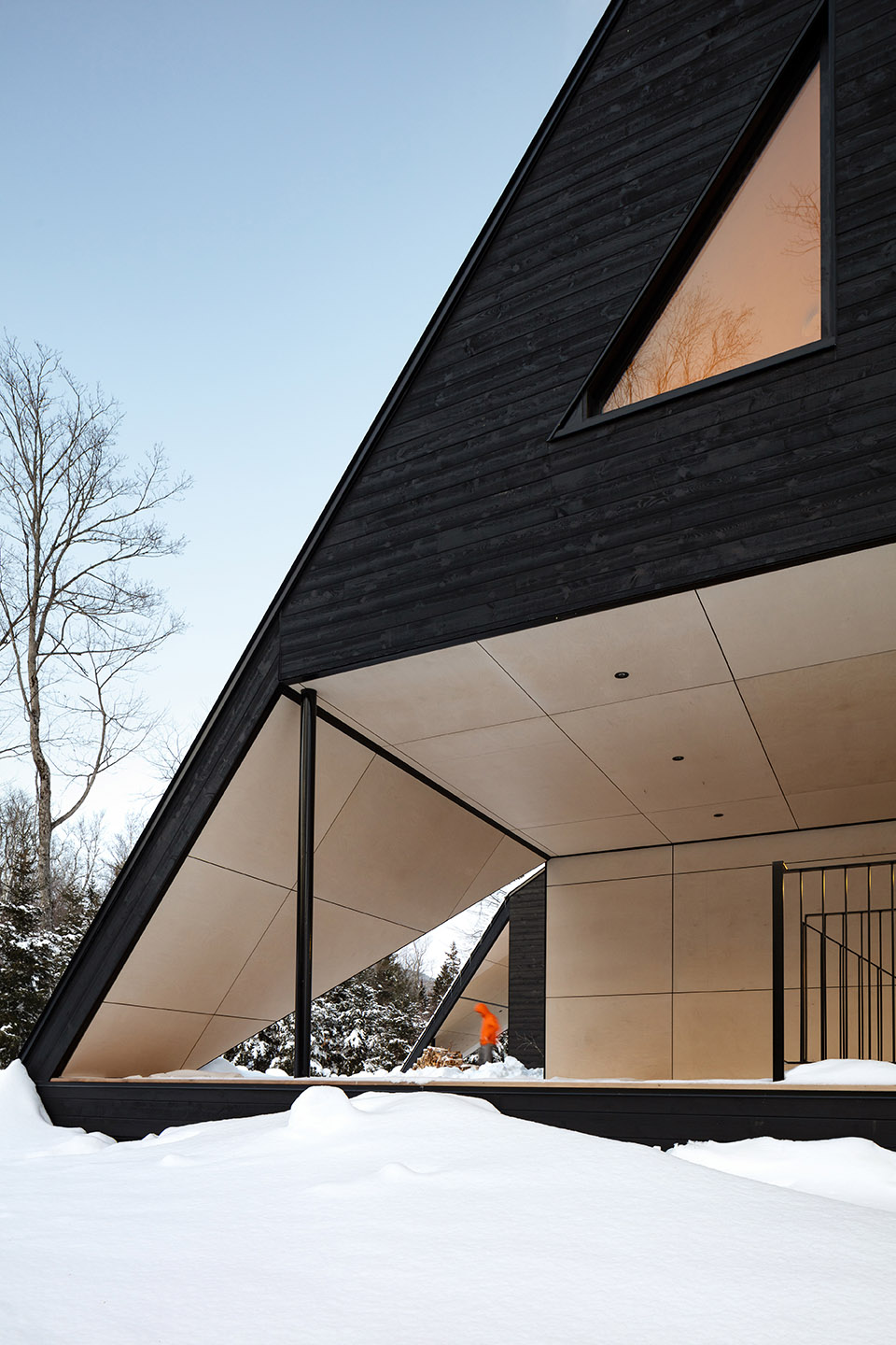 cabin a by bourgeois lechasseur architects
