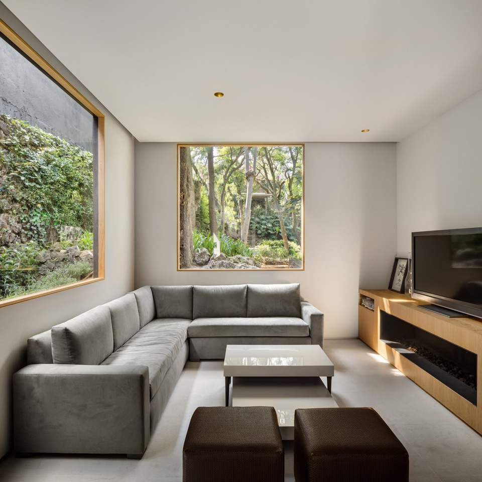 lluvia house by ppaa.jpg