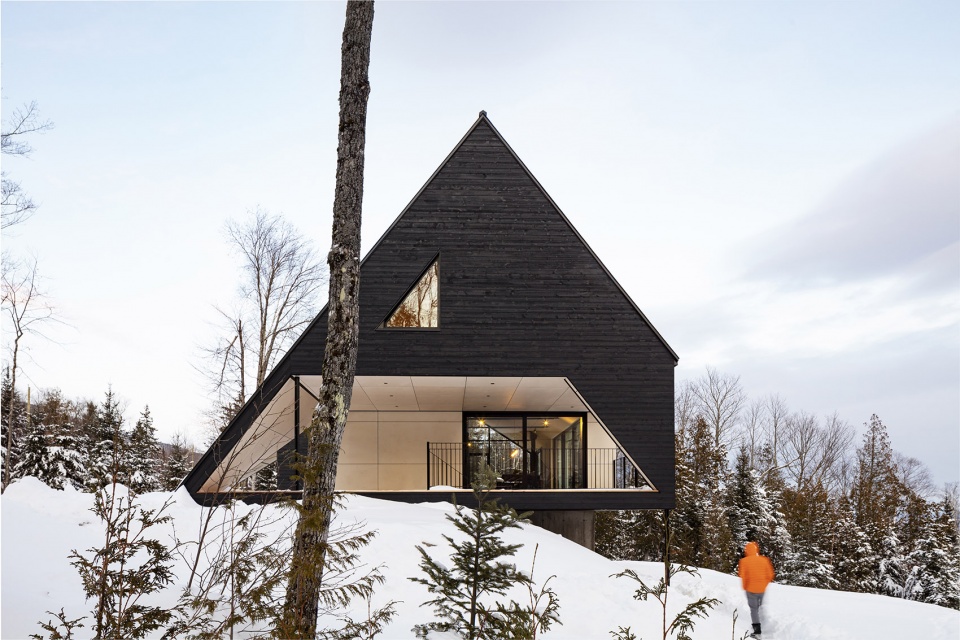 cabin a by bourgeois lechasseur architects