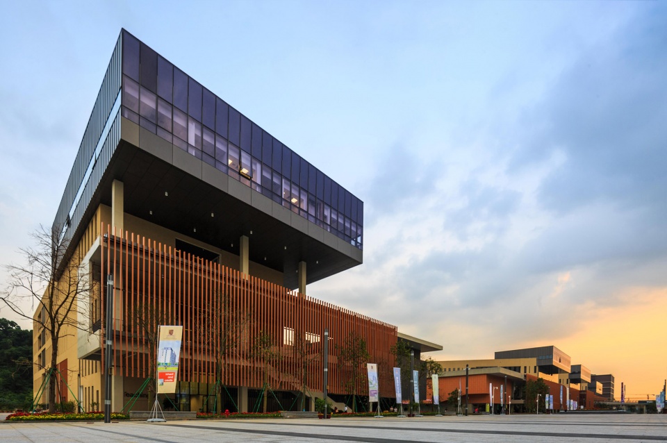 chinese university of hong kong shenzhen china by rocco design architects.jpg