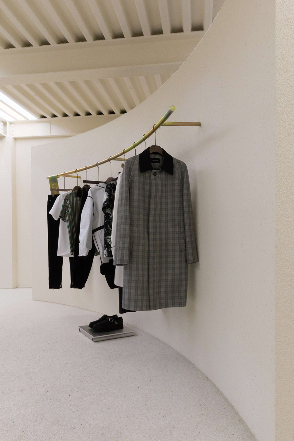 andersson bell flagship store by creative studio unravel