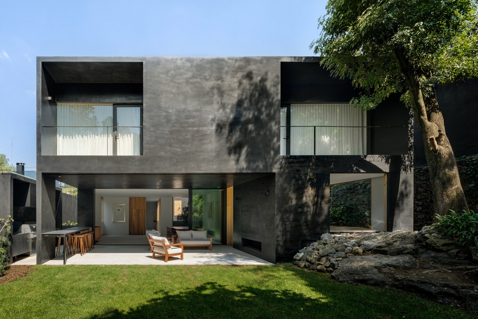 lluvia house by ppaa.jpg