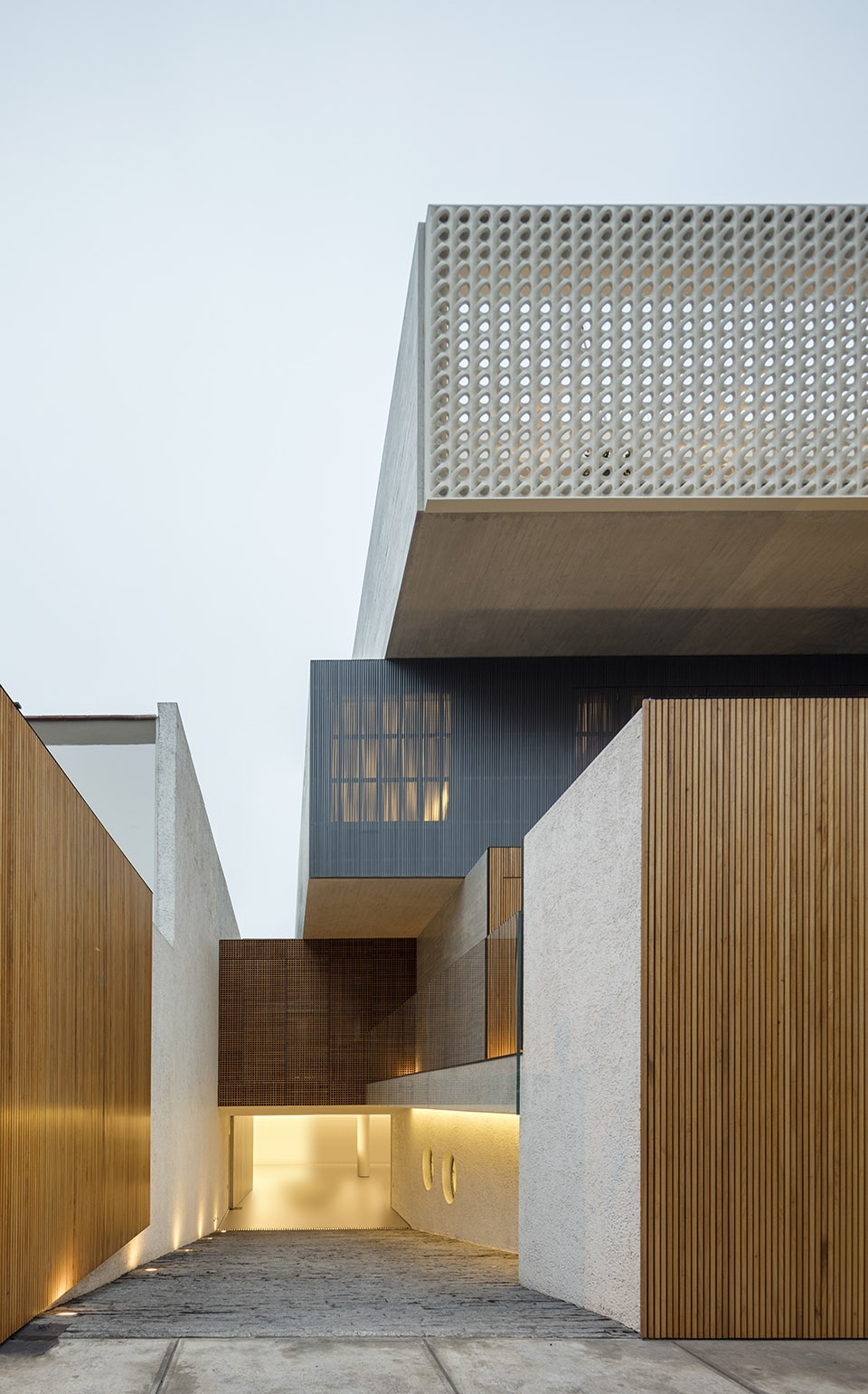 lima house by studio mk27