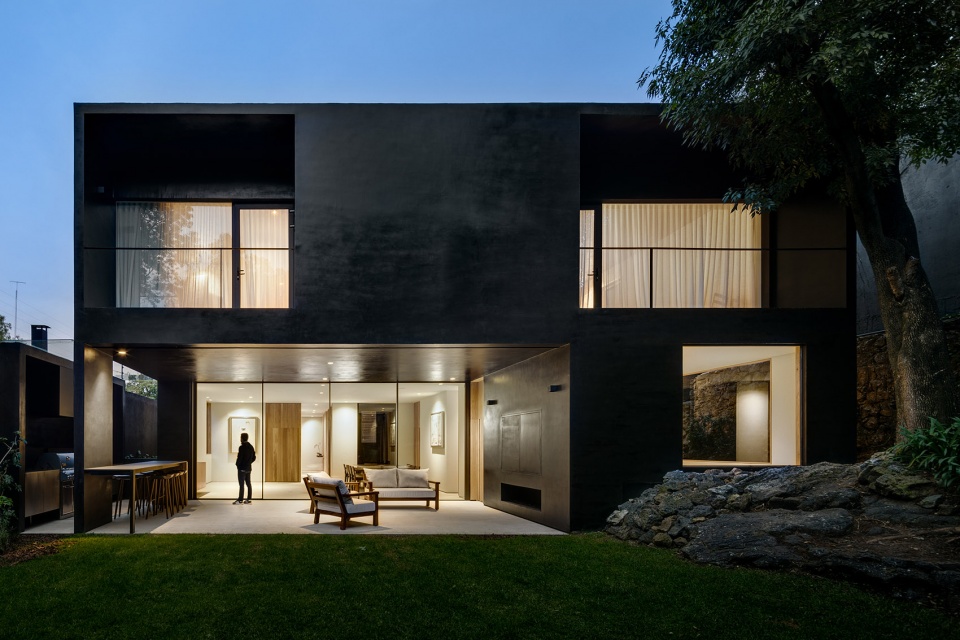 lluvia house by ppaa.jpg