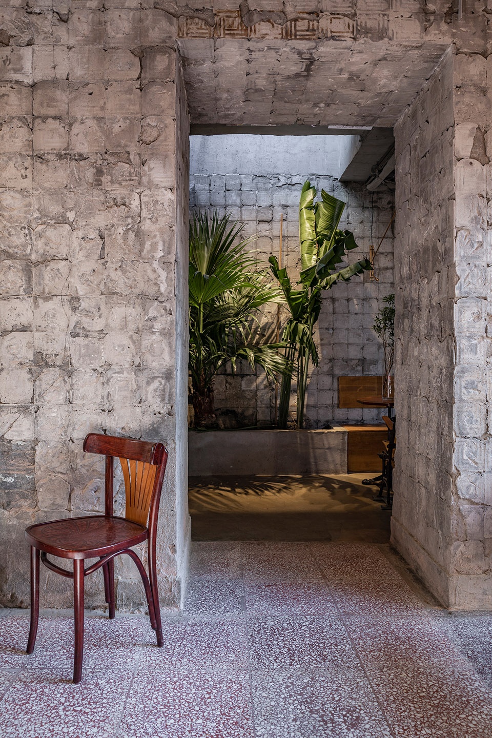 renovation project of metal hands coffee at beijing dongsinanyang hutong china by linkchance architects