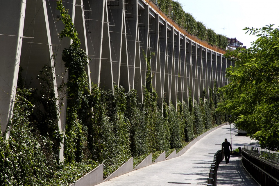 gooood archive spaces under the bridge