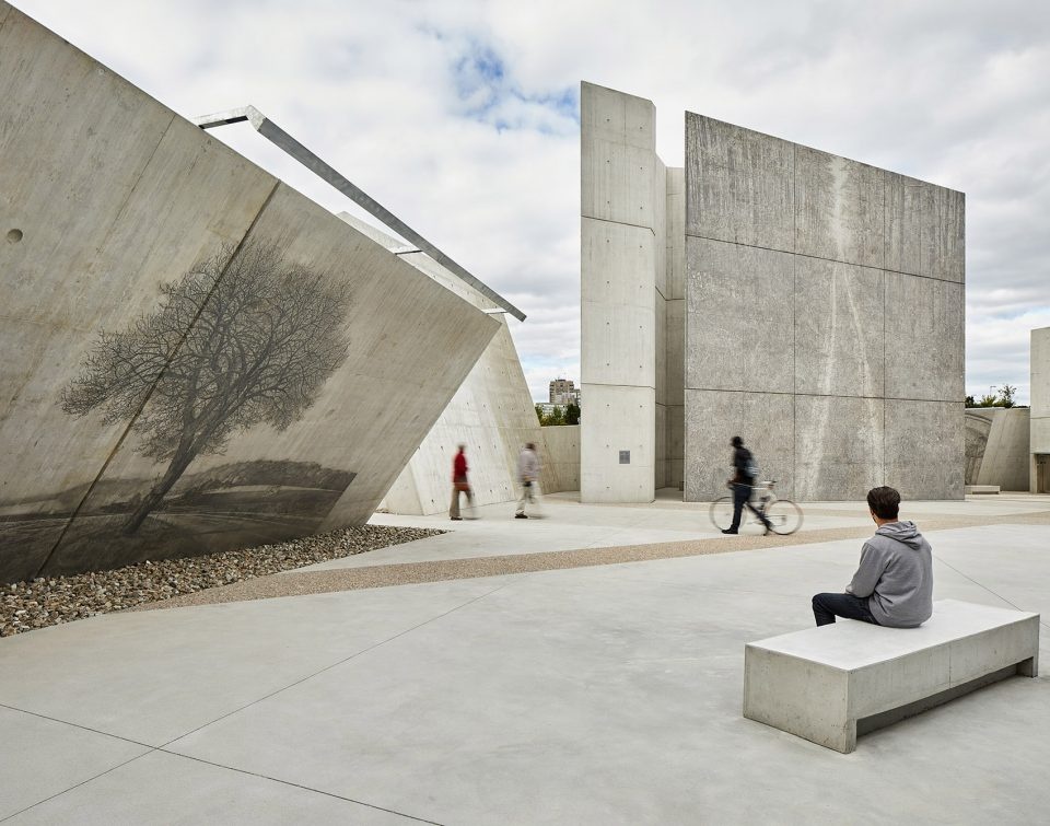 gooood archive Memorial Place