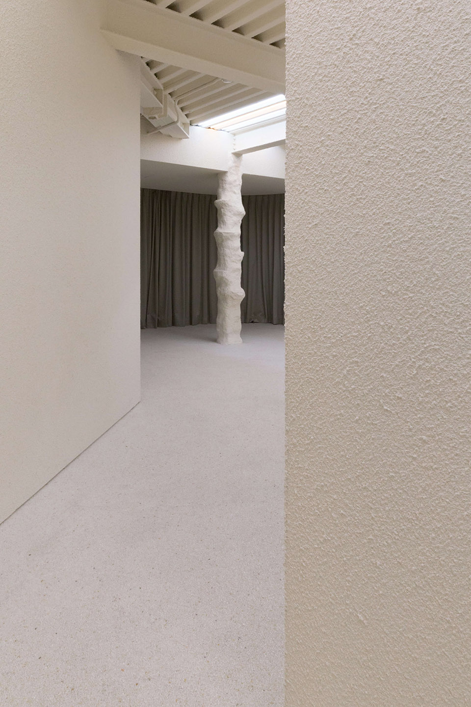 andersson bell flagship store by creative studio unravel