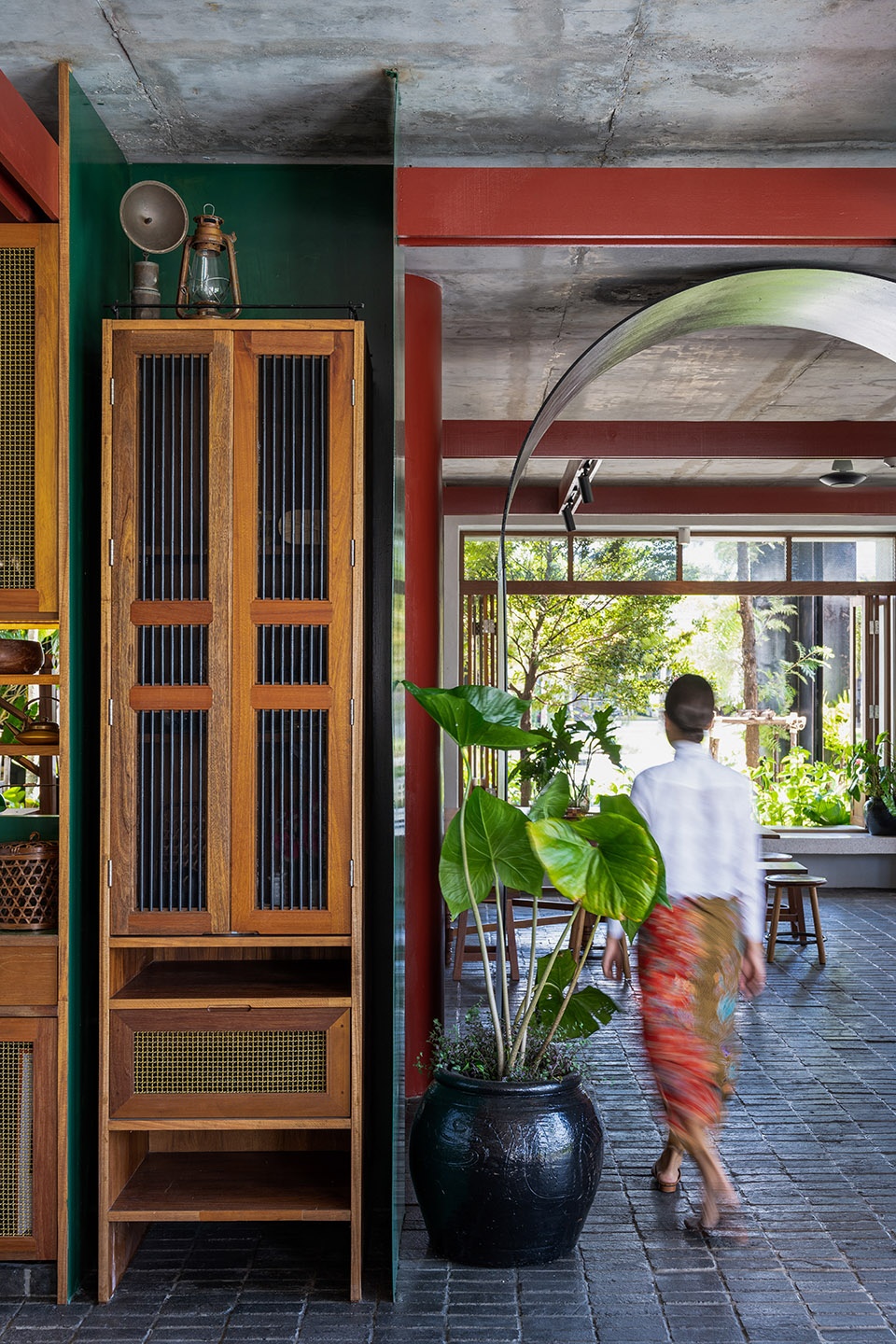 hotel gahn by studio locomotive