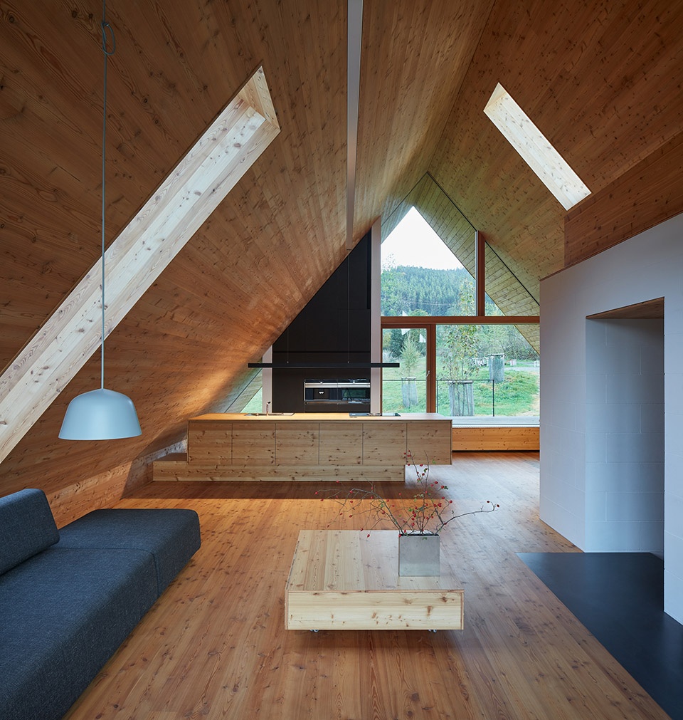 weekend house in beskydy by pavel micek architects