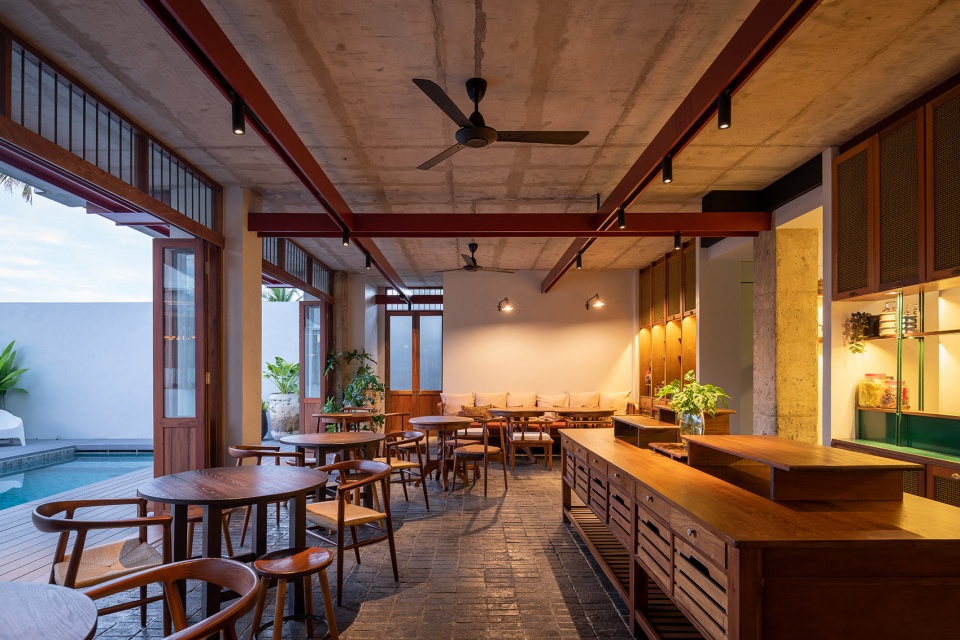 hotel gahn by studio locomotive