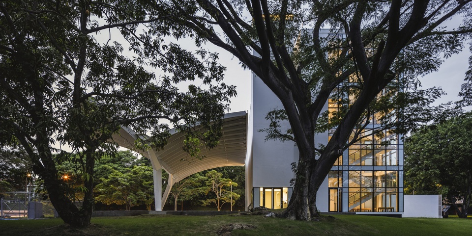 museum of freedom and human rights by mallol arquitectos
