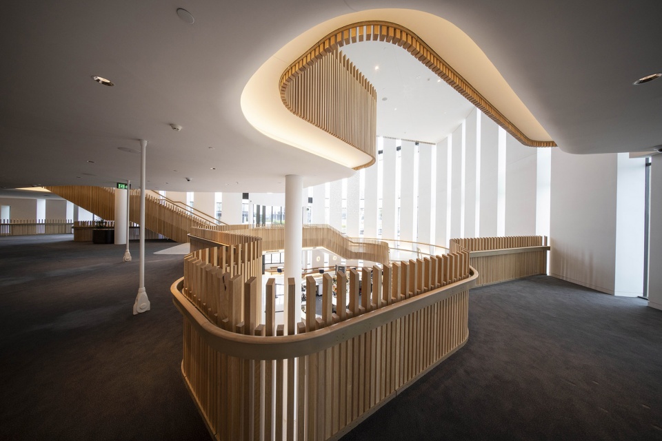 Sydney Coliseum Theatre by cox architecture
