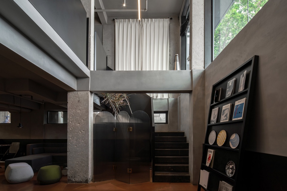 overall renovation project of fanzheng restaurant and tripsay hotel china by fanzheng architectural company