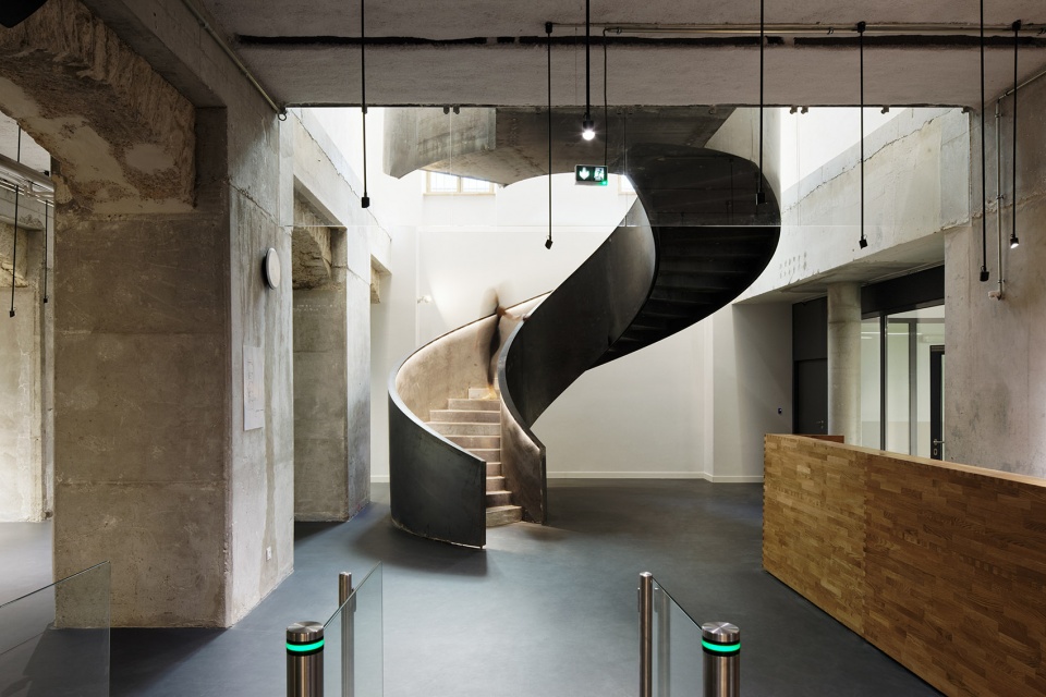 university of law paris i modernisation of the lourcine barracks by chartierdalix architects