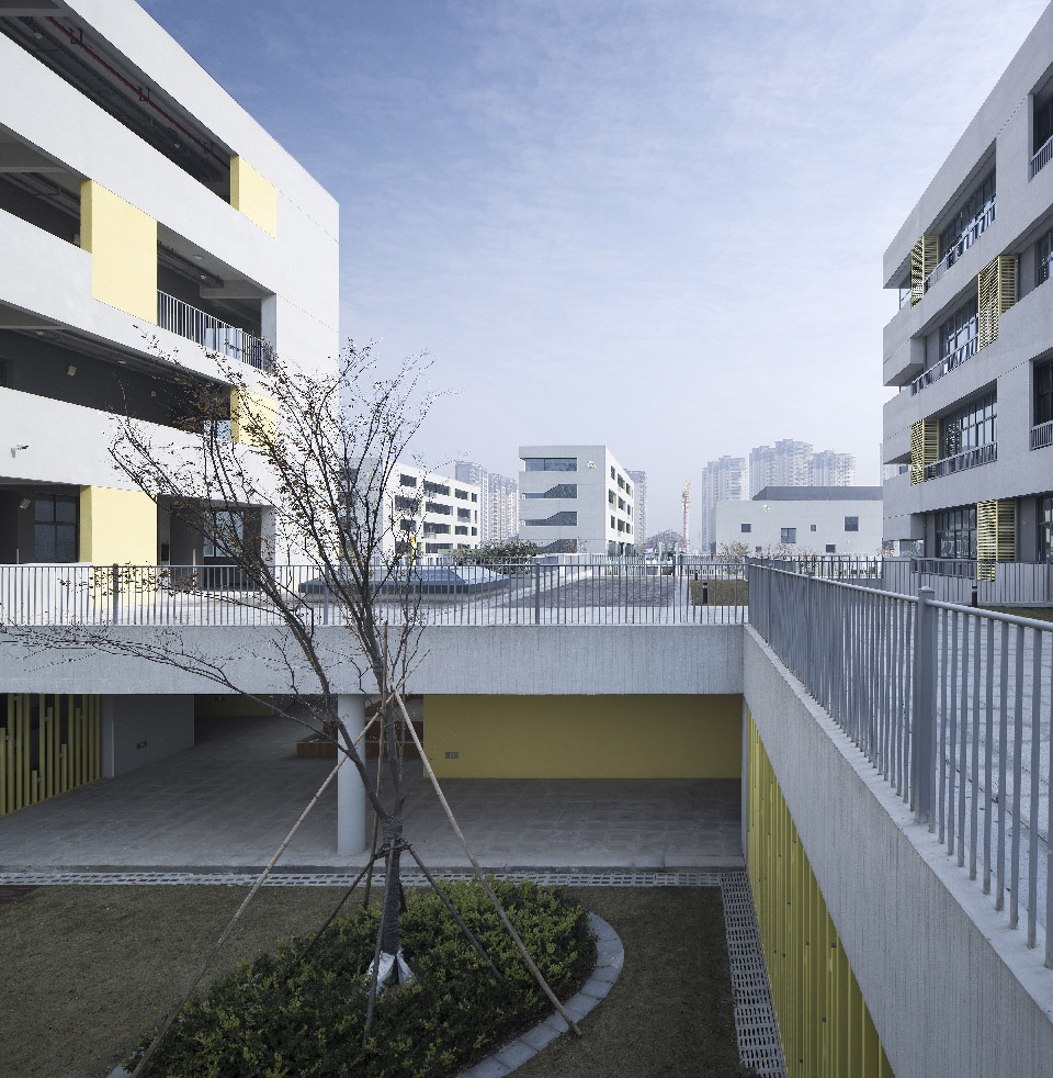 ningbo hangzhou bay binhai primary school china by architectural design research institute of zhejiang university