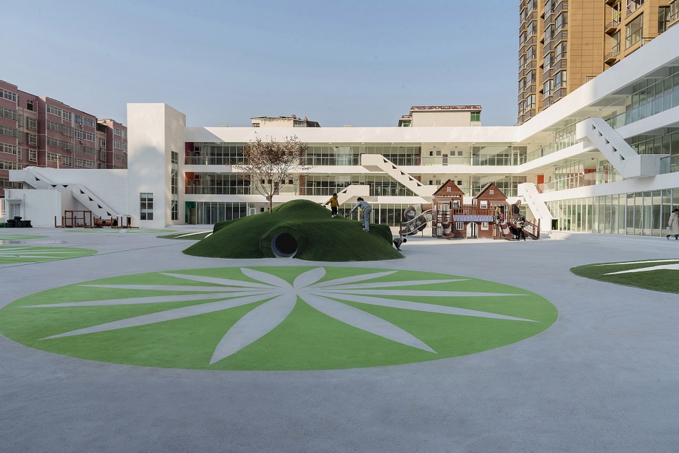 lingbao childrens center china by unarchitecte