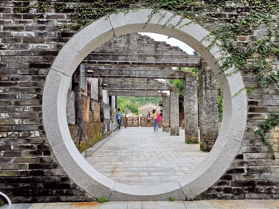 granary remould design of dapeng city shenzhen china by yuanism architects