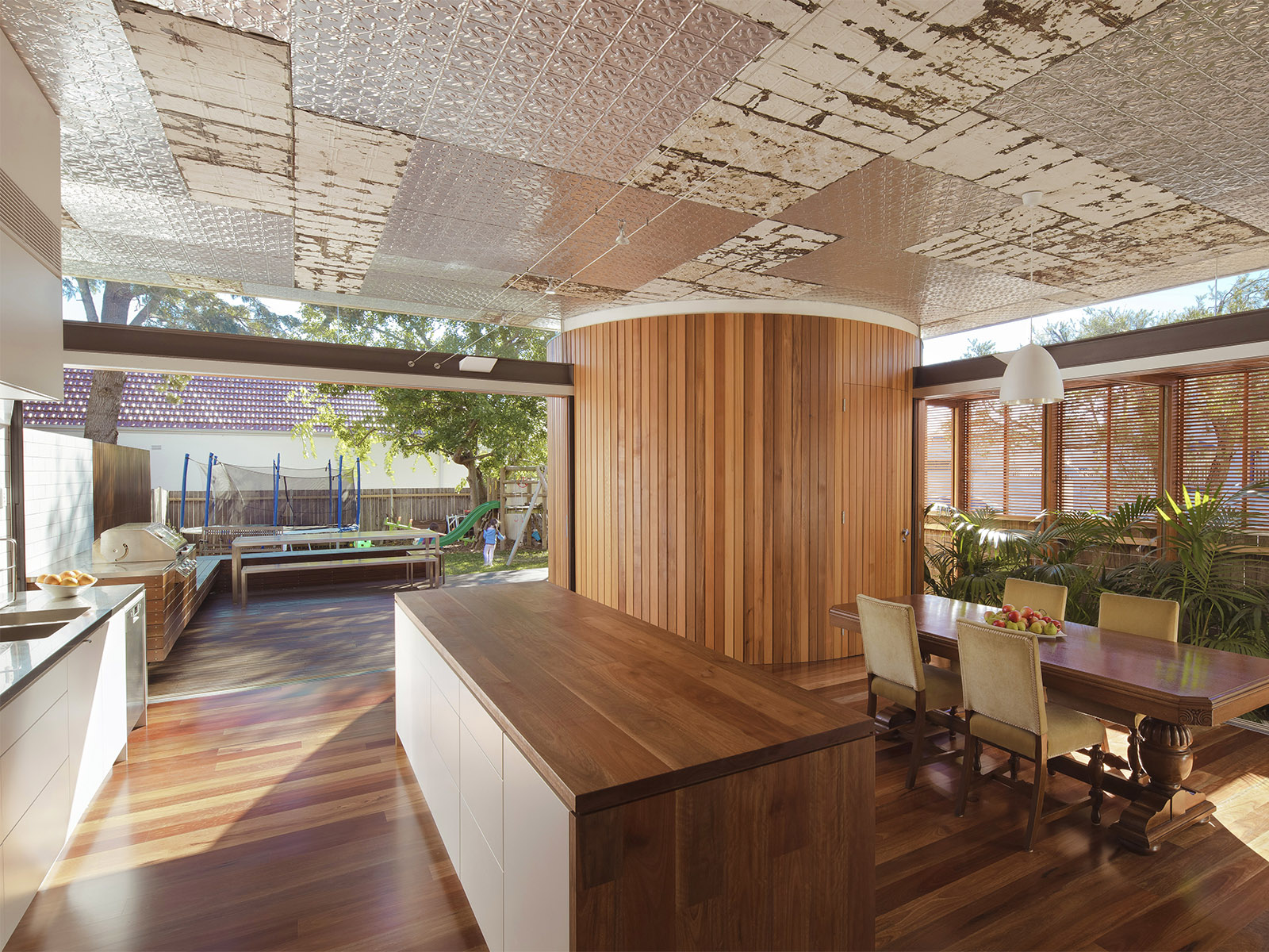 Peas In a Pod by CplusC Architectural 谷德设计网