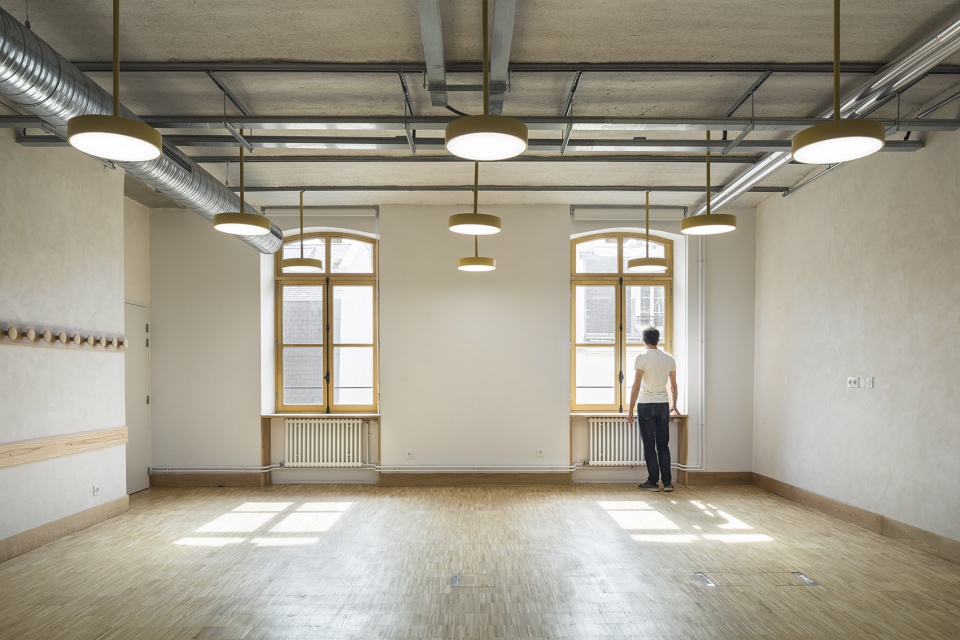 university of law paris i modernisation of the lourcine barracks by chartierdalix architects