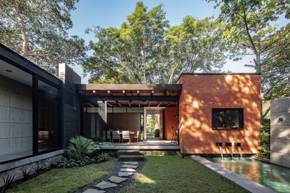 Casa Keita House by Di Frenna Arquitectos