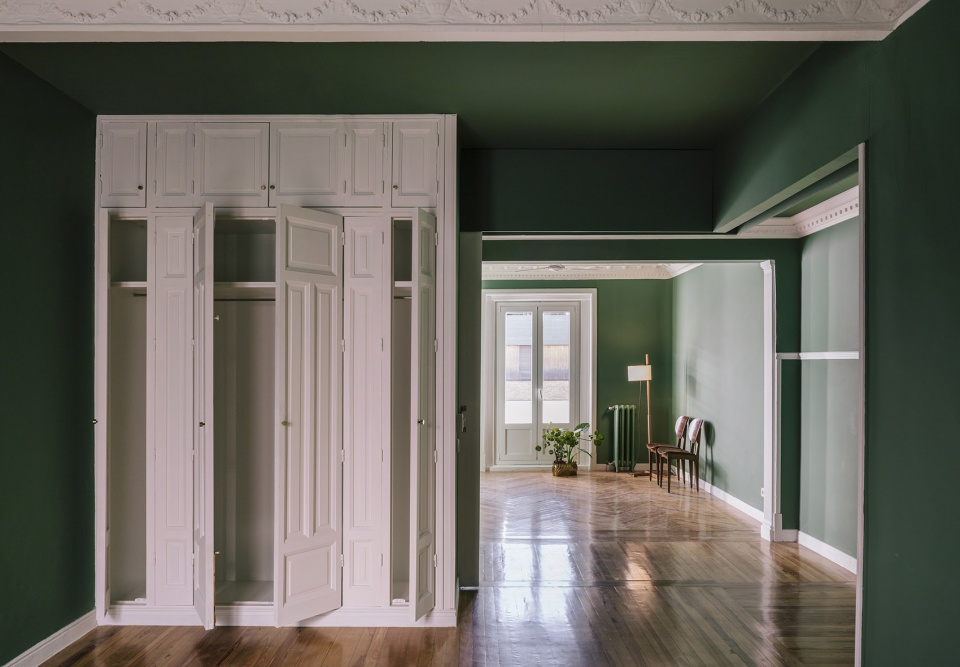 chamberi pied a terre by mariana de delas