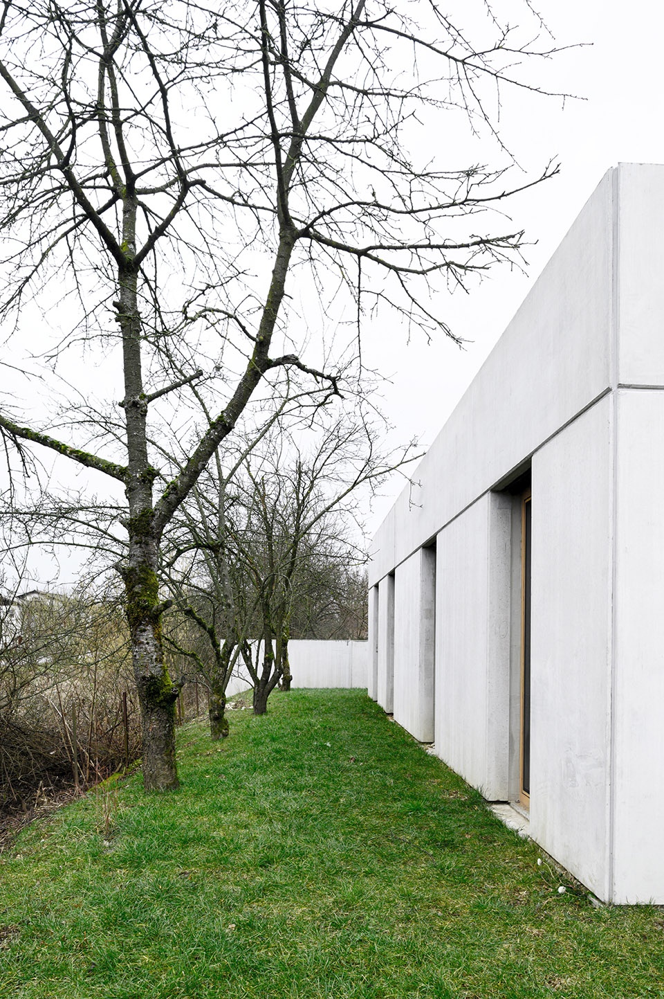 house for a ceramic designer by arhitektura office for urbanism and architecture