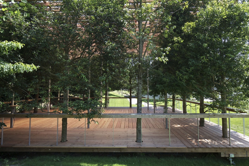 white arbor and open air theater maezawa garden by a p l design workshop