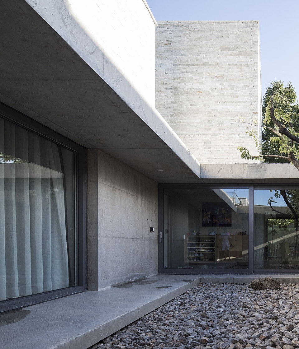 floationg courtyard china by taoa