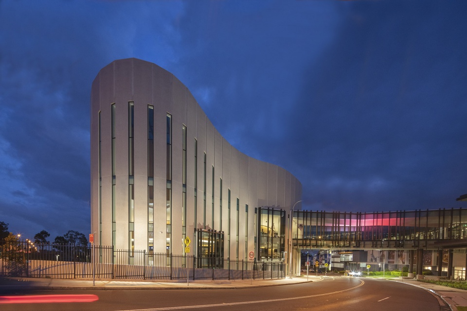 Sydney Coliseum Theatre by cox architecture
