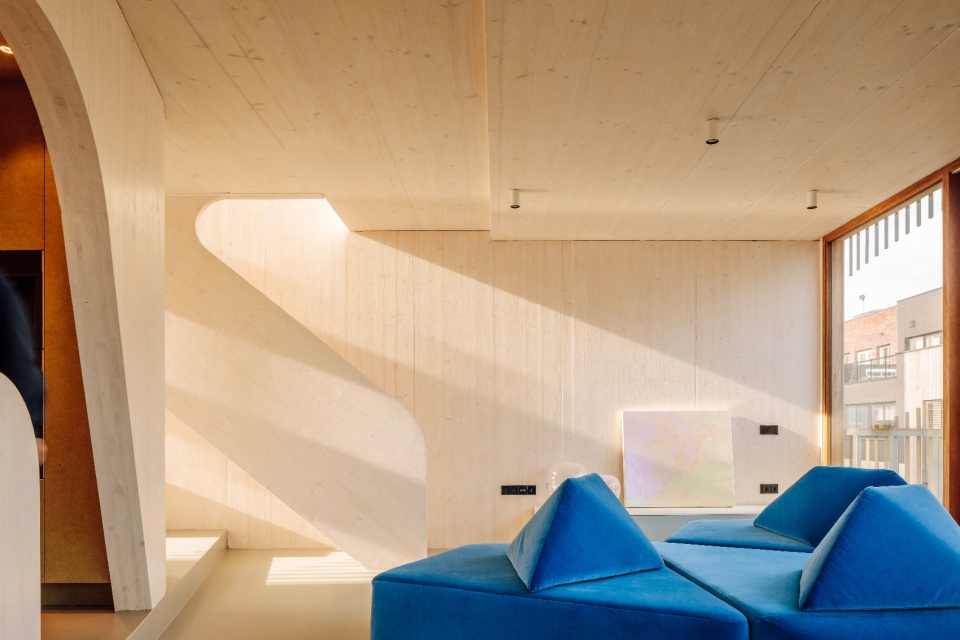 freebooter biophilic house by gg loop