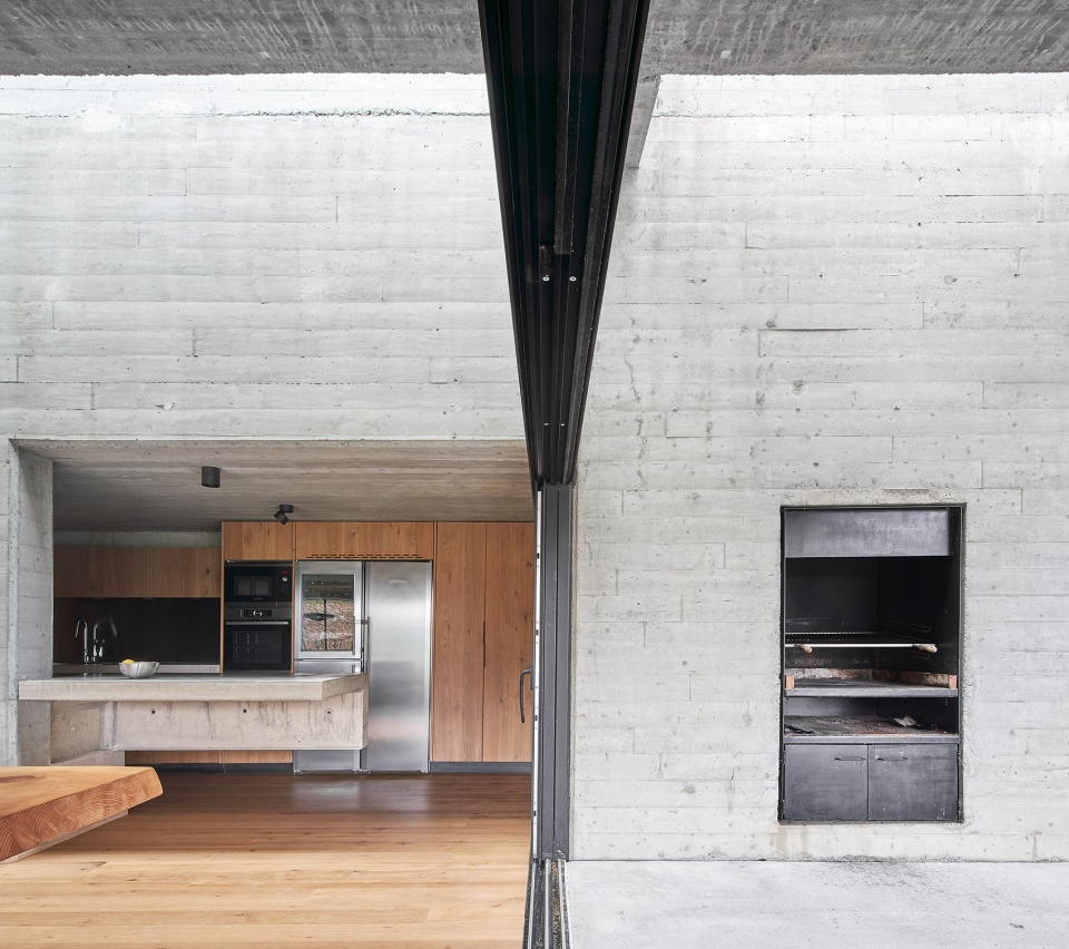 landaburu borda farm house by jordi hidalgo tane