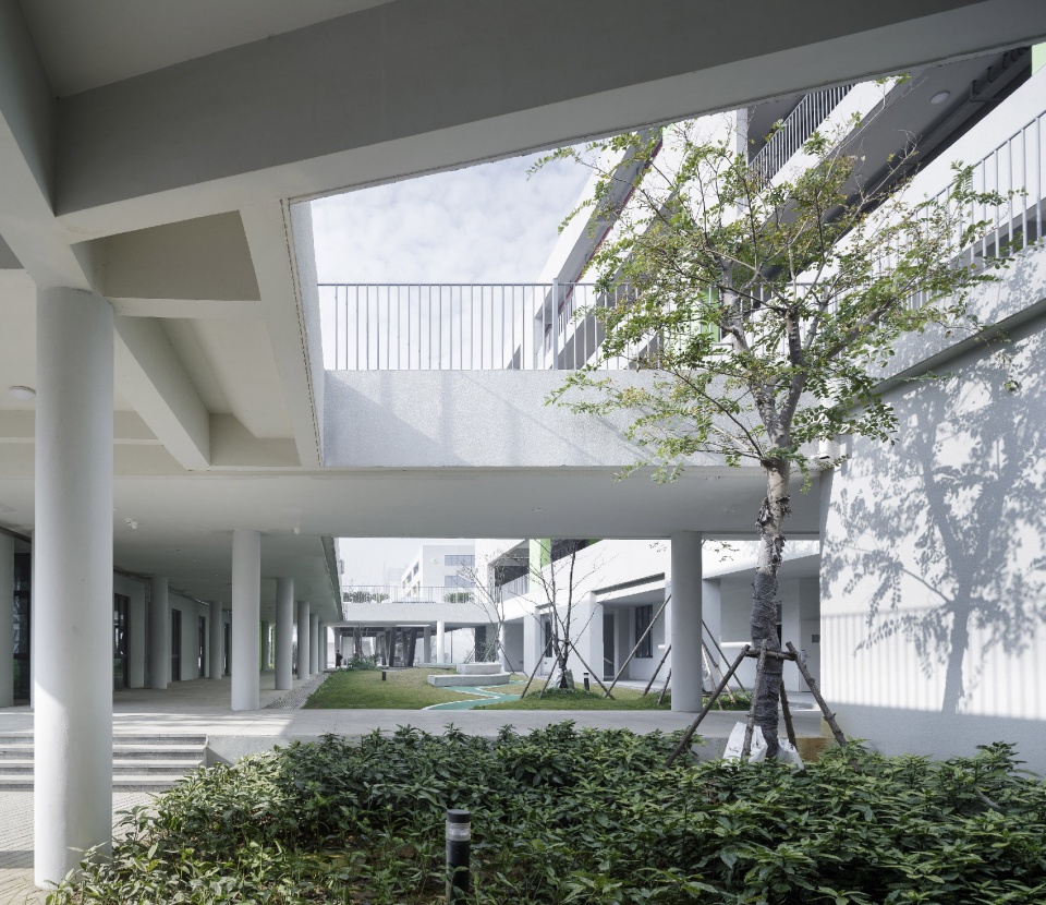 ningbo hangzhou bay binhai primary school china by architectural design research institute of zhejiang university