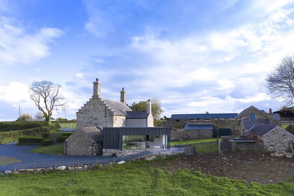 plas gwyn by donald insall associates